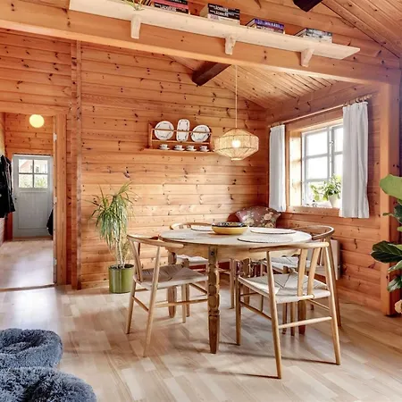 Ater - 220m From The Sea By Interhome *
